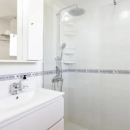 Home2book Comfy Cristianos Apartament *